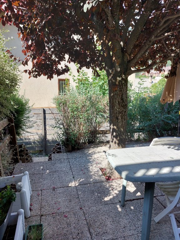 APPARTEMENT T2 A LOUER - BRIANCON - 28.47 m2 - 560€ charges comprises par mois