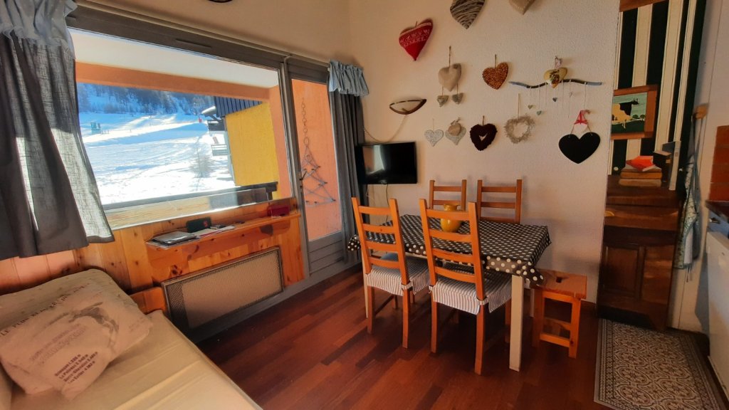 APPARTEMENT T3 A VENDRE - MONTGENEVRE VILLAGE - 39 m2 - 262000€