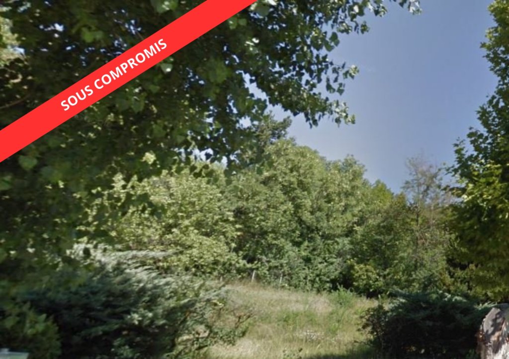 TERRAIN VIABILIS A VENDRE - EMBRUN - 524 m2 - 157000€
