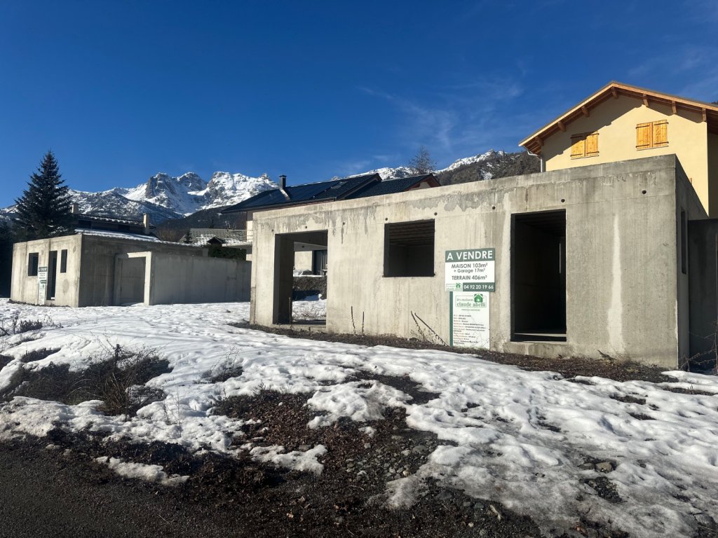 TERRAIN VIABILIS A VENDRE - BRIANCON - 407 m2 - 194520€