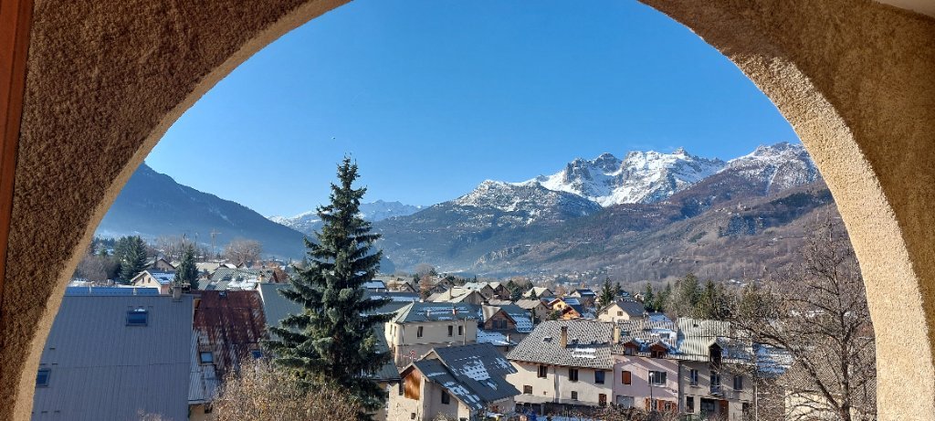 T2 meubl A LOUER - BRIANCON - 42.47 m2 - 840€ charges comprises par mois