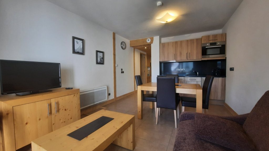 APARTMENT 2 ROOMS FOR SALE - MONTGENEVRE RESIDENCE DE TOURISME - 38.7 m2 - 226000€