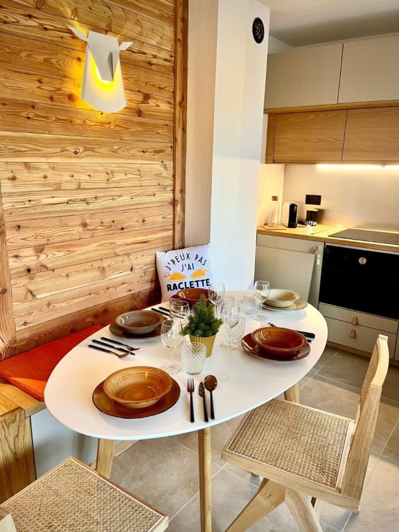 APPARTEMENT T2 COIN NUIT A VENDRE - MONTGENEVRE VILLAGE - 40.85 m2 - 299 000 €