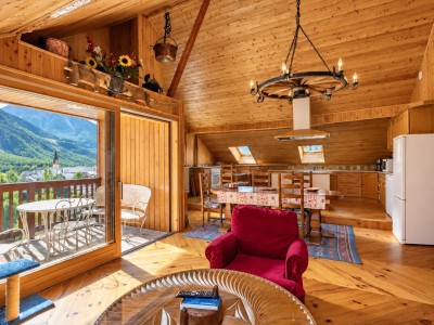 CHALET FOR SALE - VAL DES PRES - 439.5 m2 - 836 000 &euro;