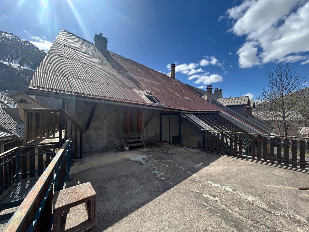 Maison à vendre 12 pièces A VENDRE - LE MONETIER LES BAINS - 435 m2 - 750 000 &euro;