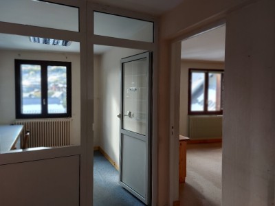 SINGLE-STOREY TO RENT - BRIANCON - 97 m2 - 1 550 € including tenant fees