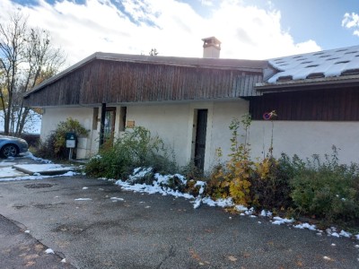 SINGLE-STOREY TO RENT - BRIANCON - 97 m2 - 1550 € including tenant fees