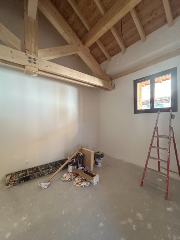 APPARTEMENT T3 - 72.19 m2 A VENDRE - ST CHAFFREY