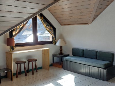 STUDIO TO RENT - BRIANCON - 47.56 m2 - 625 € including tenant fees