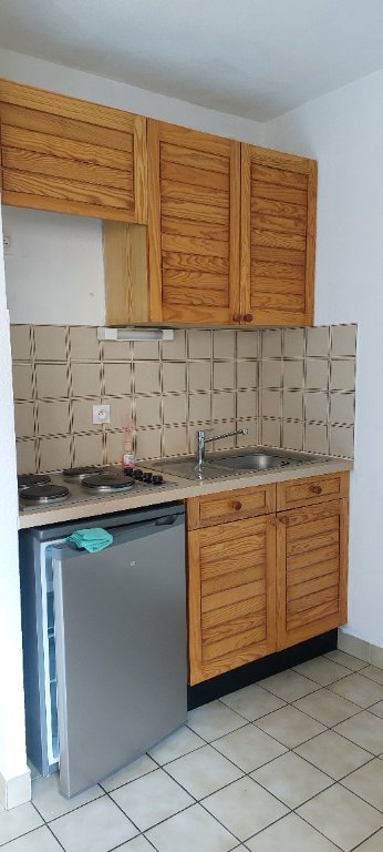 STUDIO A LOUER - BRIANCON - 21.74 m2 - 555�&euro; charges comprises par mois