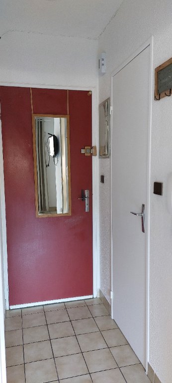 STUDIO A LOUER - BRIANCON - 21.74 m2 - 555�&euro; charges comprises par mois