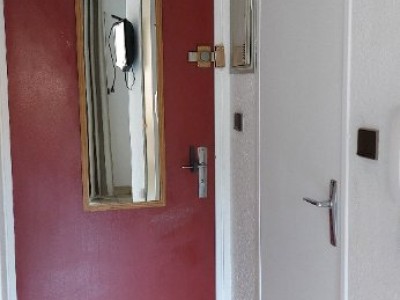 STUDIO A LOUER - BRIANCON - 21.74 m2 - 555 € charges comprises par mois