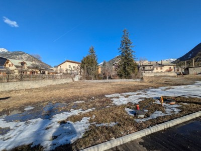LAND FOR SALE - BRIANCON - 435 m2 - 182700€