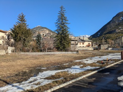 LAND FOR SALE - BRIANCON - 435 m2 - 182700€