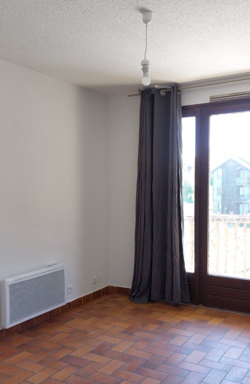 APPARTEMENT T1 A LOUER - BRIANCON - 31.29 m2 - 545 &euro; charges comprises par mois