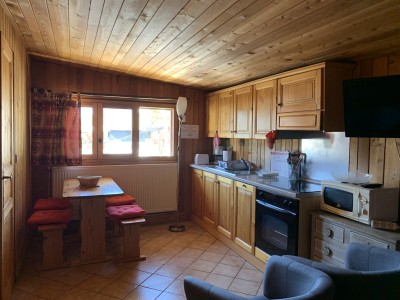 APARTMENT 1 ROOM - MONTGENEVRE VILLAGE - 23,37 m2 - 106000 €