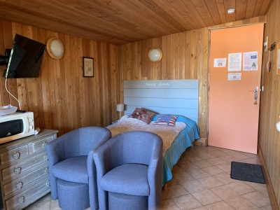 APARTMENT 1 ROOM - MONTGENEVRE VILLAGE - 23,37 m2 - 106000 €