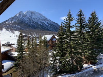 APARTMENT 1 ROOM - MONTGENEVRE VILLAGE - 23,37 m2 - 106000 €