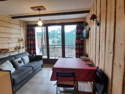 APARTMENT 1 ROOM - MONTGENEVRE VILLAGE - 21.61 m2 - SOLD