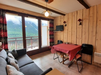 APARTMENT 1 ROOM - MONTGENEVRE VILLAGE - 21.61 m2 - SOLD