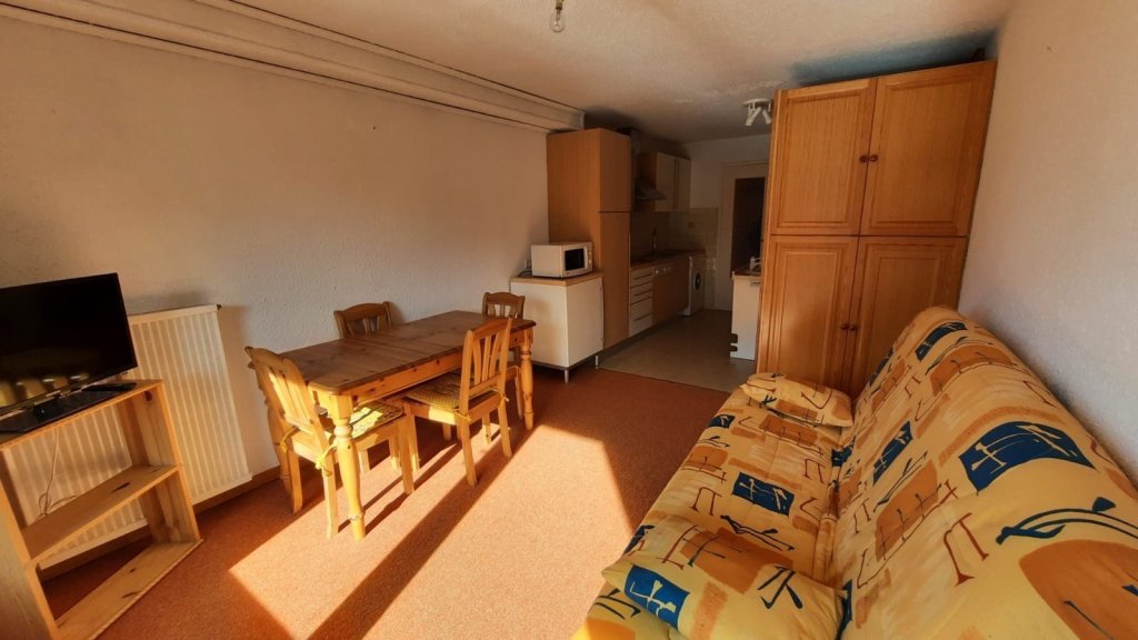 APARTMENT 1 ROOM FOR SALE - MONTGENEVRE VILLAGE - 27.97 m2 - 138�000�&euro;