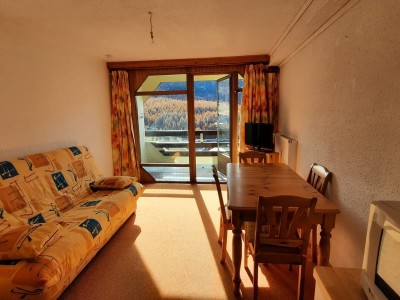 APARTMENT 1 ROOM FOR SALE - MONTGENEVRE VILLAGE - 27.97 m2 - 138�000�&euro;