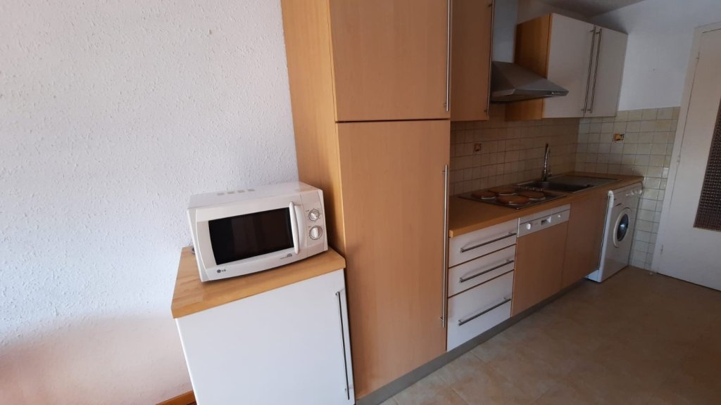 APARTMENT 1 ROOM FOR SALE - MONTGENEVRE VILLAGE - 27.97 m2 - 138�000�&euro;