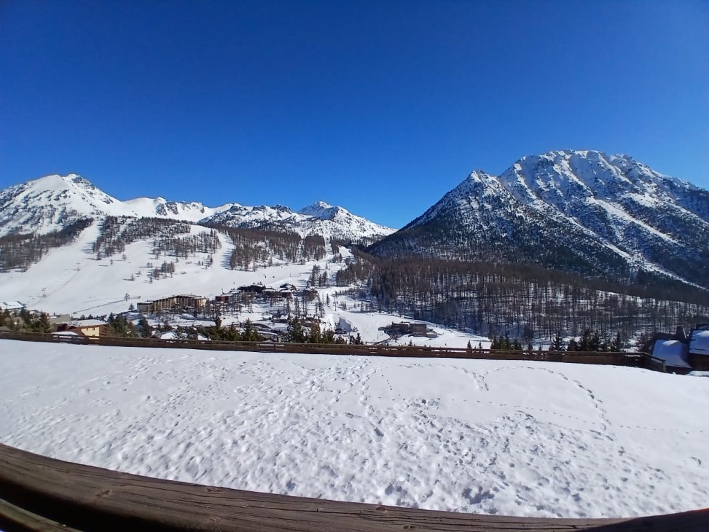 APARTMENT 1 ROOM FOR SALE - MONTGENEVRE VILLAGE - 22 m2 - 111�300�&euro;