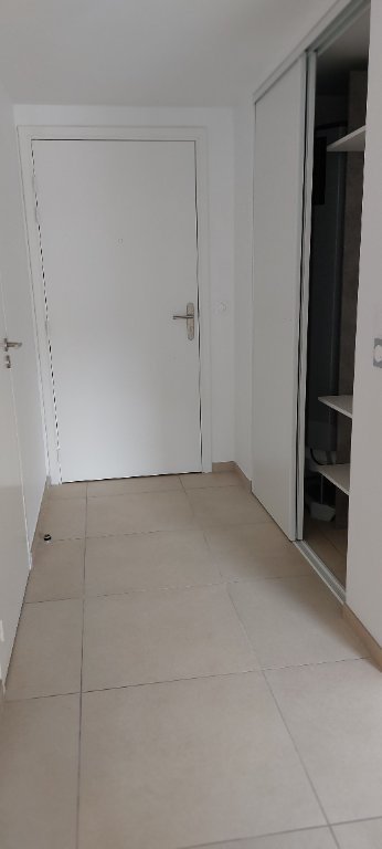 APPARTEMENT T2 A LOUER - BRIANCON - 44.8 m2 - 860 &euro; charges comprises par mois