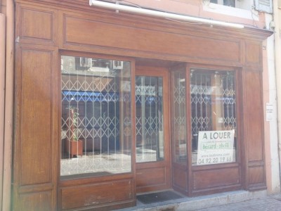 TIPO 2 IN AFFITTO - EMBRUN - 40 m2 - 755 € al mese spese comprese
