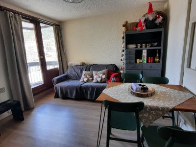 APARTMENT 2 ROOMS FOR SALE - MONTGENEVRE VILLAGE - 32.56 m2 - 179000€