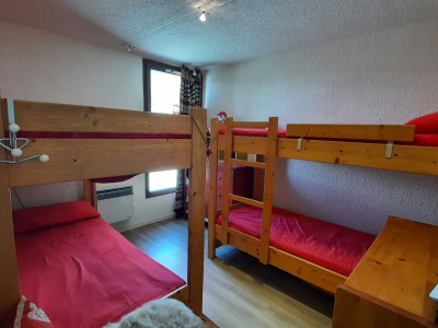 APARTMENT 2 ROOMS FOR SALE - MONTGENEVRE VILLAGE - 32.56 m2 - 179000€