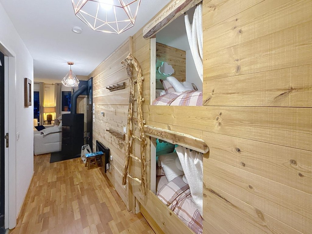 APPARTEMENT T2 CABINE A VENDRE - MONTGENEVRE VILLAGE - 39 m2 - 410�000�&euro;