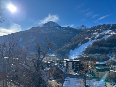 APPARTEMENT T2 + CABINE A VENDRE - ST CHAFFREY - 45.91 m2 - 405 000 &euro;