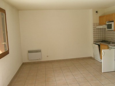 TIPO 3 IN AFFITTO - BRIANCON - 58.57 m2 - 800 € al mese spese comprese