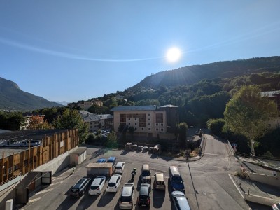 APARTMENT 3 ROOMS FOR SALE - BRIANCON - 73 m2 - 236250€