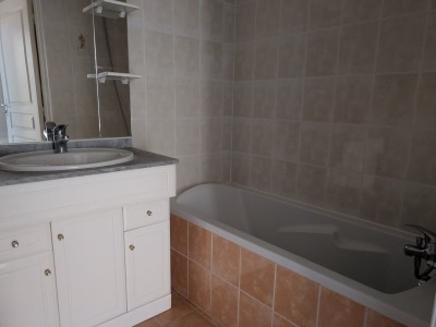 APPARTEMENT T3 A VENDRE - BRIANCON - 54 m2 - 178500€