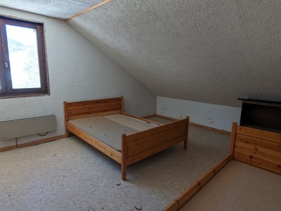 TIPO 3 IN VENDITA - CERVIERES - 172 m2 - 100000 €