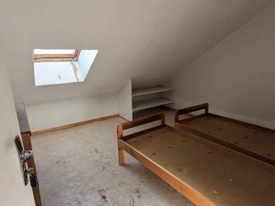 APARTMENT 3 ROOMS FOR SALE - CERVIERES - 172 m2 - 100 000 €