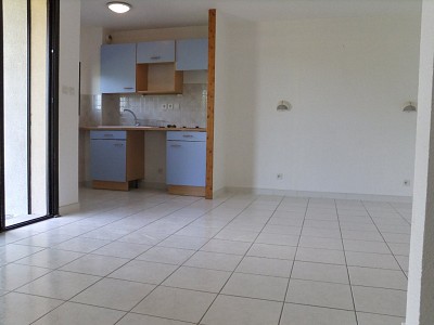 APPARTEMENT T3 - SAVINES LE LAC - 55.4 m2 - VENDU