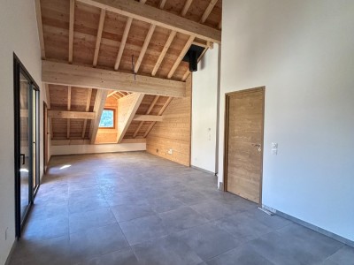 APPARTEMENT T3 A VENDRE - ST CHAFFREY - 72.19 m2 - 615 000 €