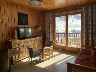 APARTMENT 4 ROOMS FOR SALE - MONTGENEVRE VILLAGE - 60,21 m2 - 390000 €