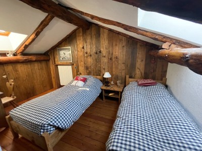 APARTMENT 4 ROOMS FOR SALE - MONTGENEVRE VILLAGE - 145 m2 - 560000 €