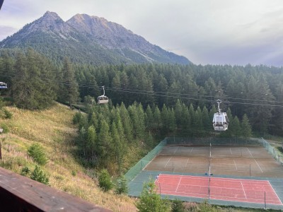 APARTMENT 3 ROOMS FOR SALE - MONTGENEVRE VILLAGE - 60 m2 - 424000€