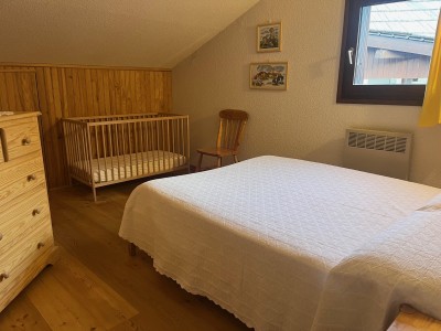 APARTMENT 3 ROOMS FOR SALE - MONTGENEVRE VILLAGE - 60 m2 - 424000€