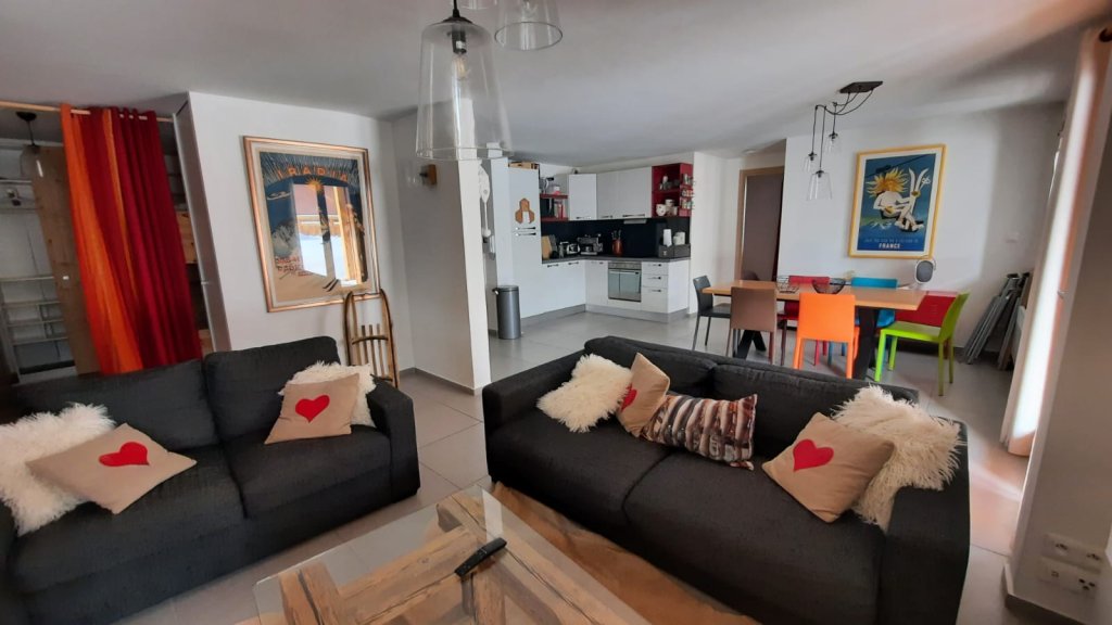 TIPO 4 IN VENDITA - MONTGENEVRE VILLAGE - 92 m2 - 748�000�&euro;