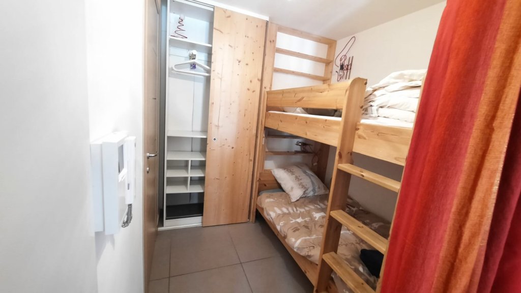 TIPO 4 IN VENDITA - MONTGENEVRE VILLAGE - 92 m2 - 748�000�&euro;