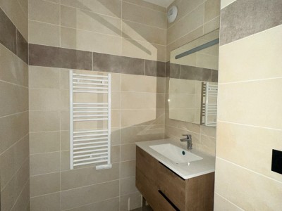 APPARTEMENT T4 NEUF - LE MONETIER LES BAINS - 92.68 m2 - VENDU