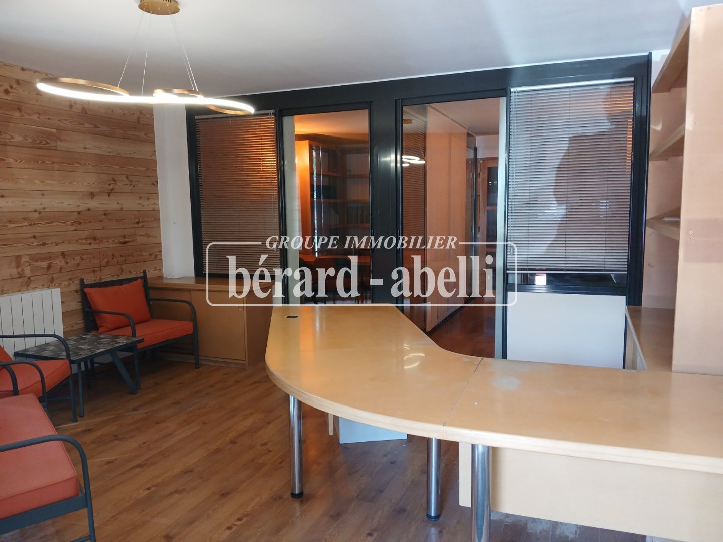 UFFICIO IN AFFITTO - BRIANCON - 48.14 m2 - 690 &euro; Escluse spese e tasse al mese
