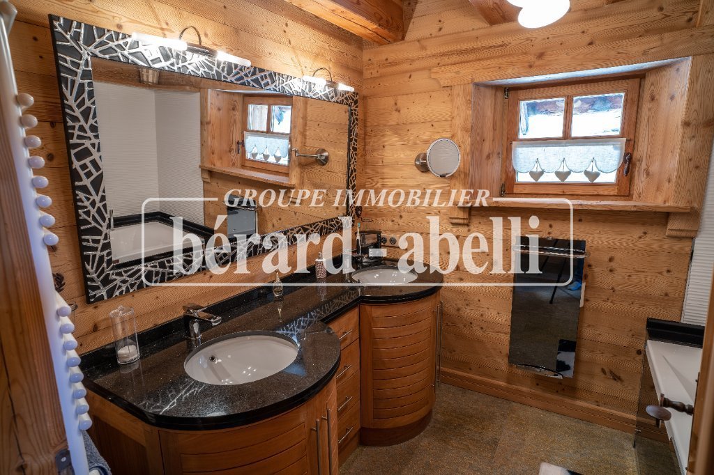 CHALET IN VENDITA - MONTGENEVRE VILLAGE - 400 m2 - 3 480 000 &euro;